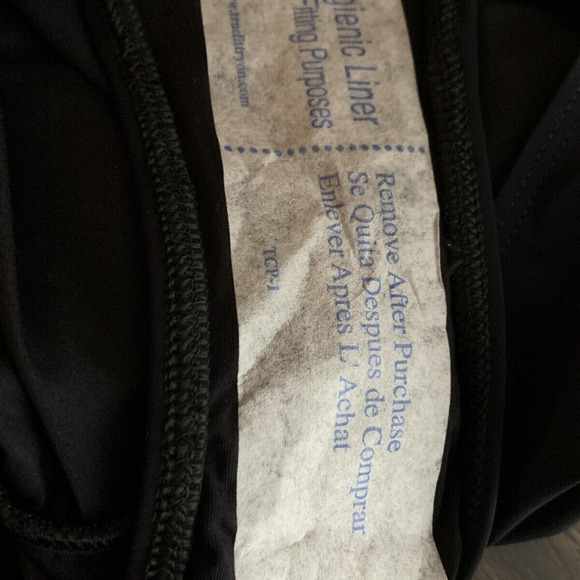 Gottex One Piece NWT Women's Medium Modest One Piece Black Pool Side Vacation - Picture 7 of 8